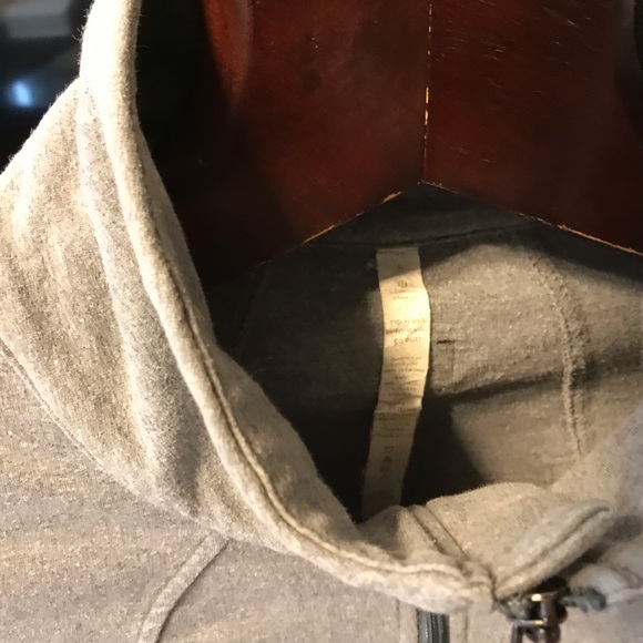 Lululemon summer jacket size 8 - Picture 3 of 5